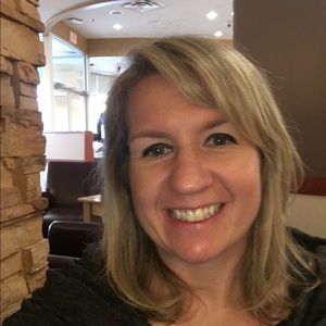 Meet your Posher, Michele
